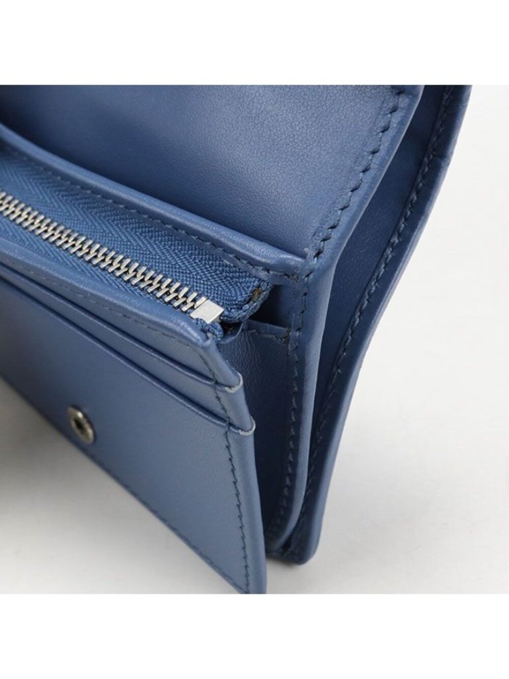 Gucci Small Wallet Double Bifold Quilted Leather - Picture 6 of 8